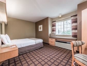 Microtel & By Wyndham 2*