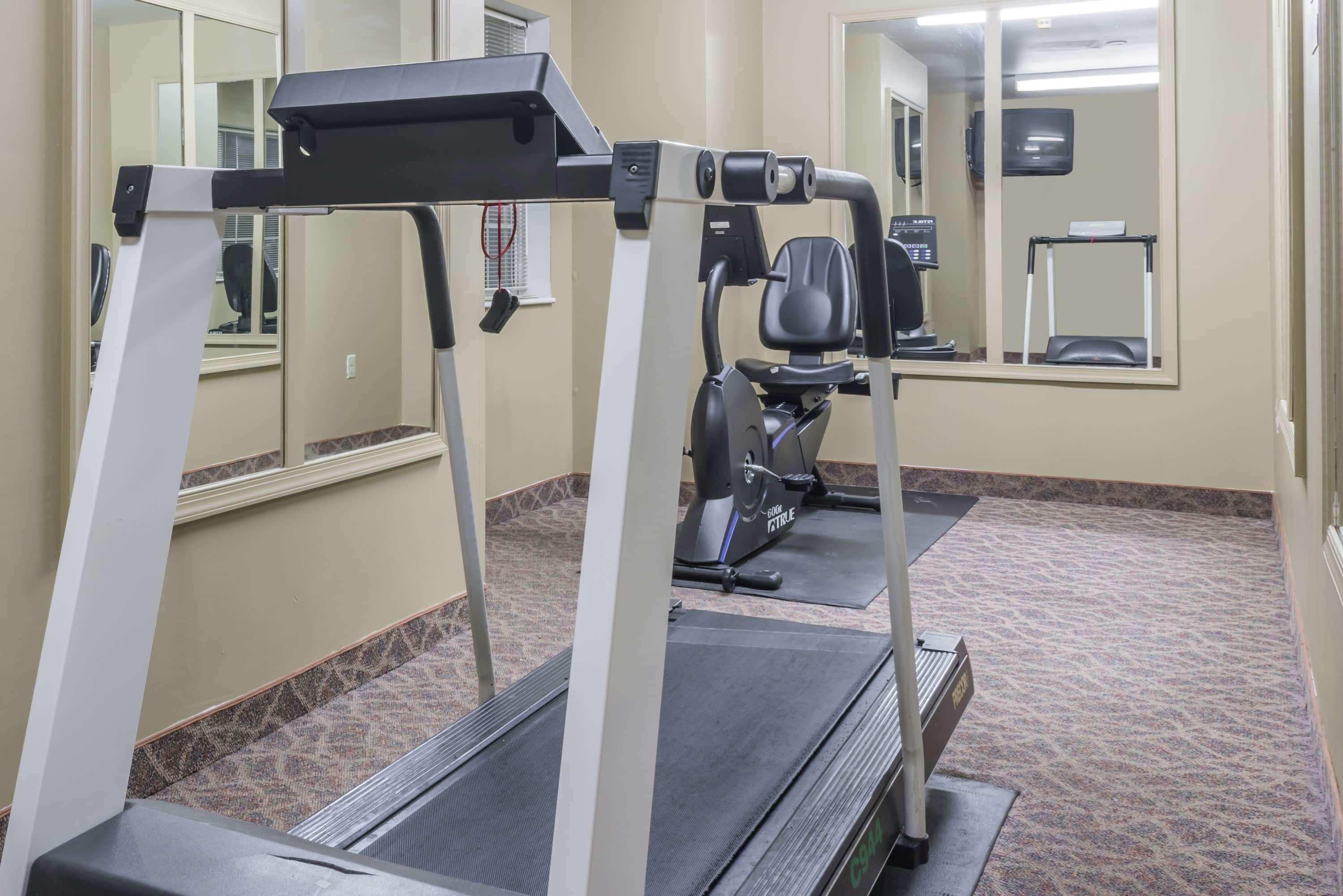 Microtel & By Wyndham Hotel West Chester