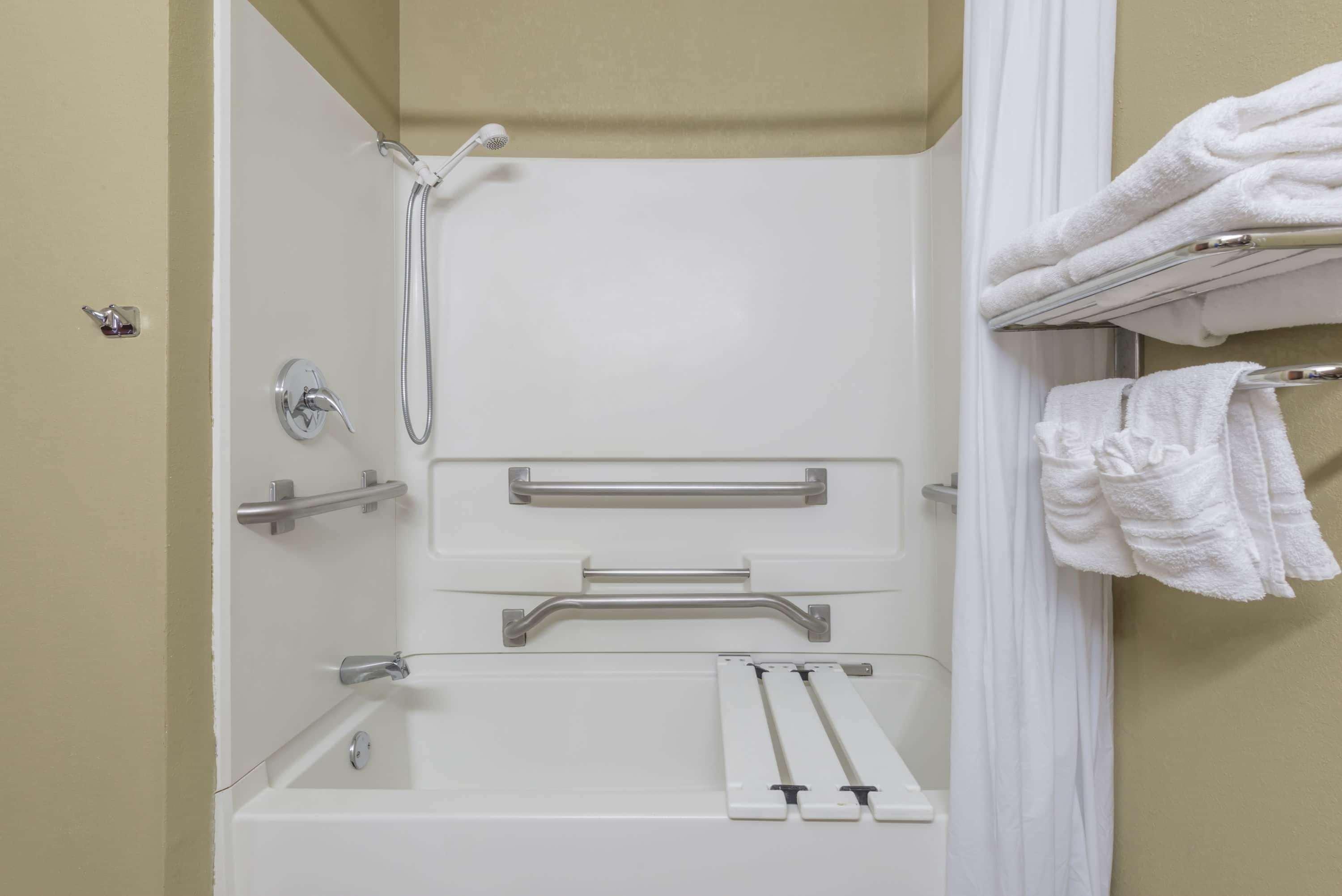 Microtel & By Wyndham 2* West Chester